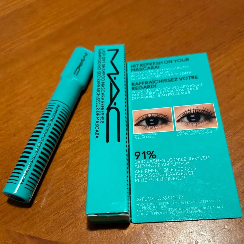 MAC Lash Dry Shampoo Mascara Refresher